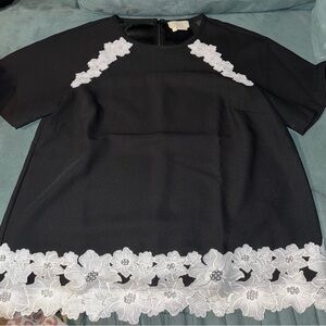 Kate Spade black white flower blouse